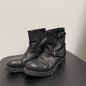 Men's Rugged Black Leather Boots